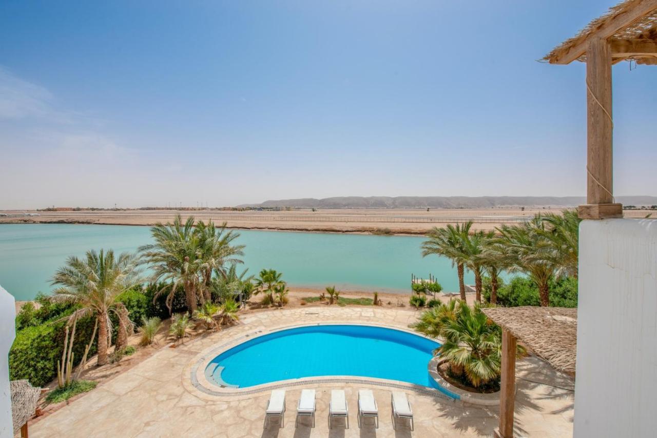 Beautiful 4 Bedroom White Villa With Heated Pool Hurghada Exterior foto