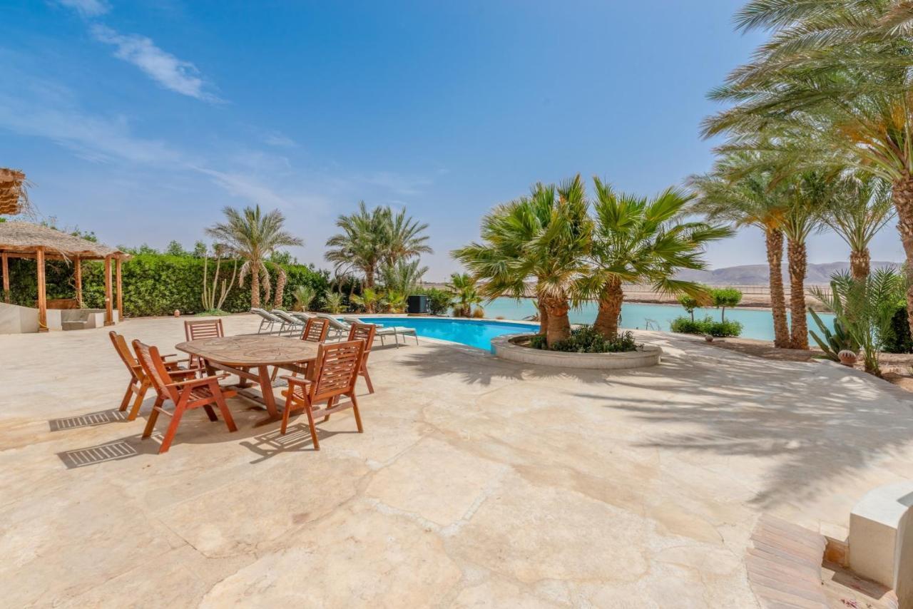 Beautiful 4 Bedroom White Villa With Heated Pool Hurghada Exterior foto